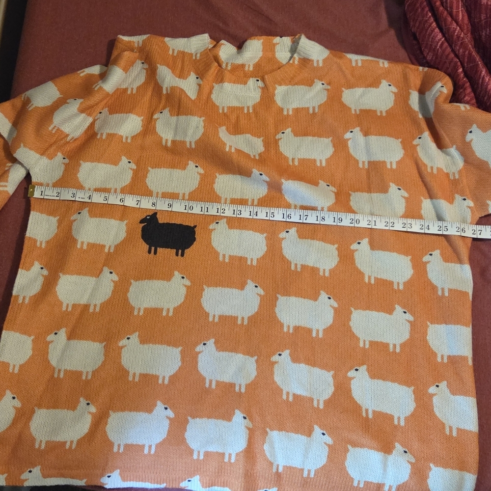 🪨 Orange Sheep Pattern Sweater - Picture 3 of 6